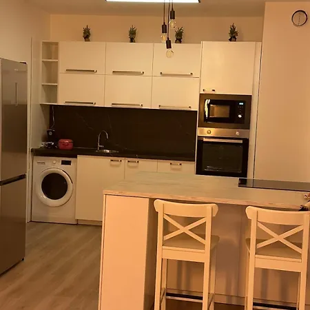Apartman Modern Beautiful Close To The Center *