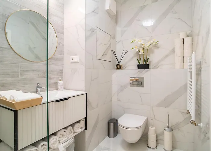 Appartement Modern Beautiful Close To The Center