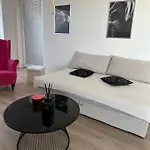 Modern Beautiful Close To The Center * ברטיסלאבה