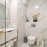 דירה Modern Beautiful Close To The Center