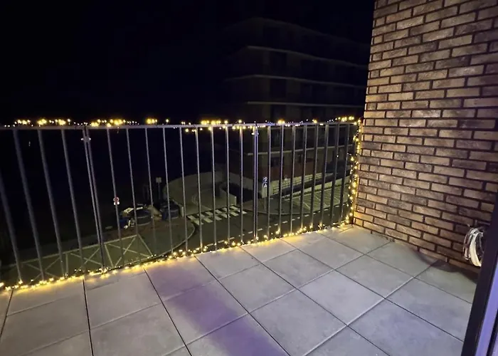 Modern Beautiful Close To The Center